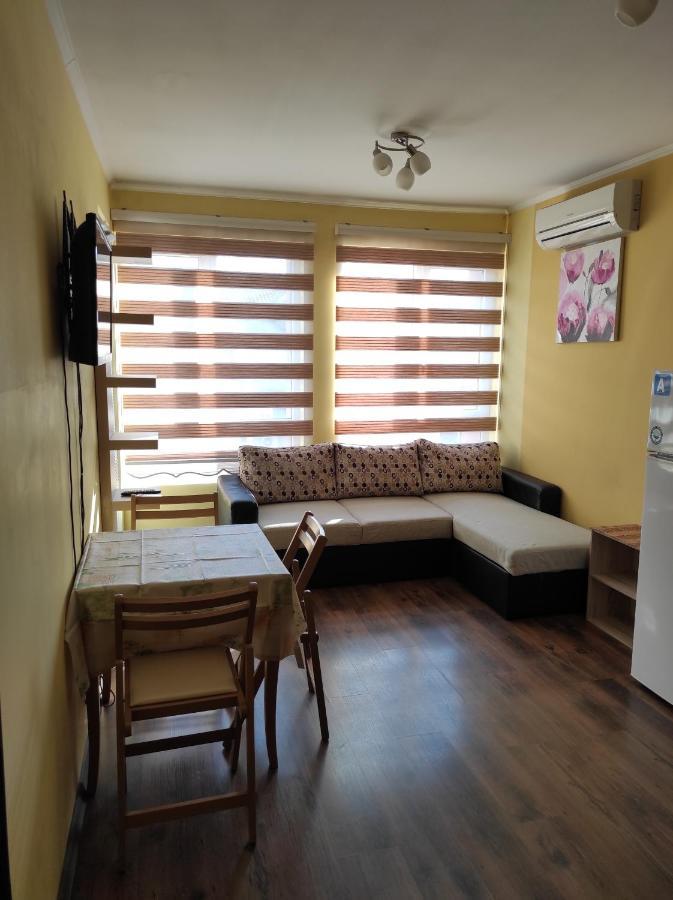 Apartment Natalia Burgas ภายนอก รูปภาพ
